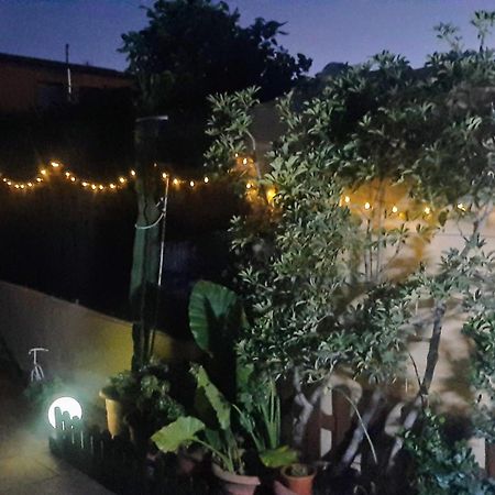 Chalet Vacacional Con Piscina Privada Y Barbacoa Tarragona Eksteriør billede