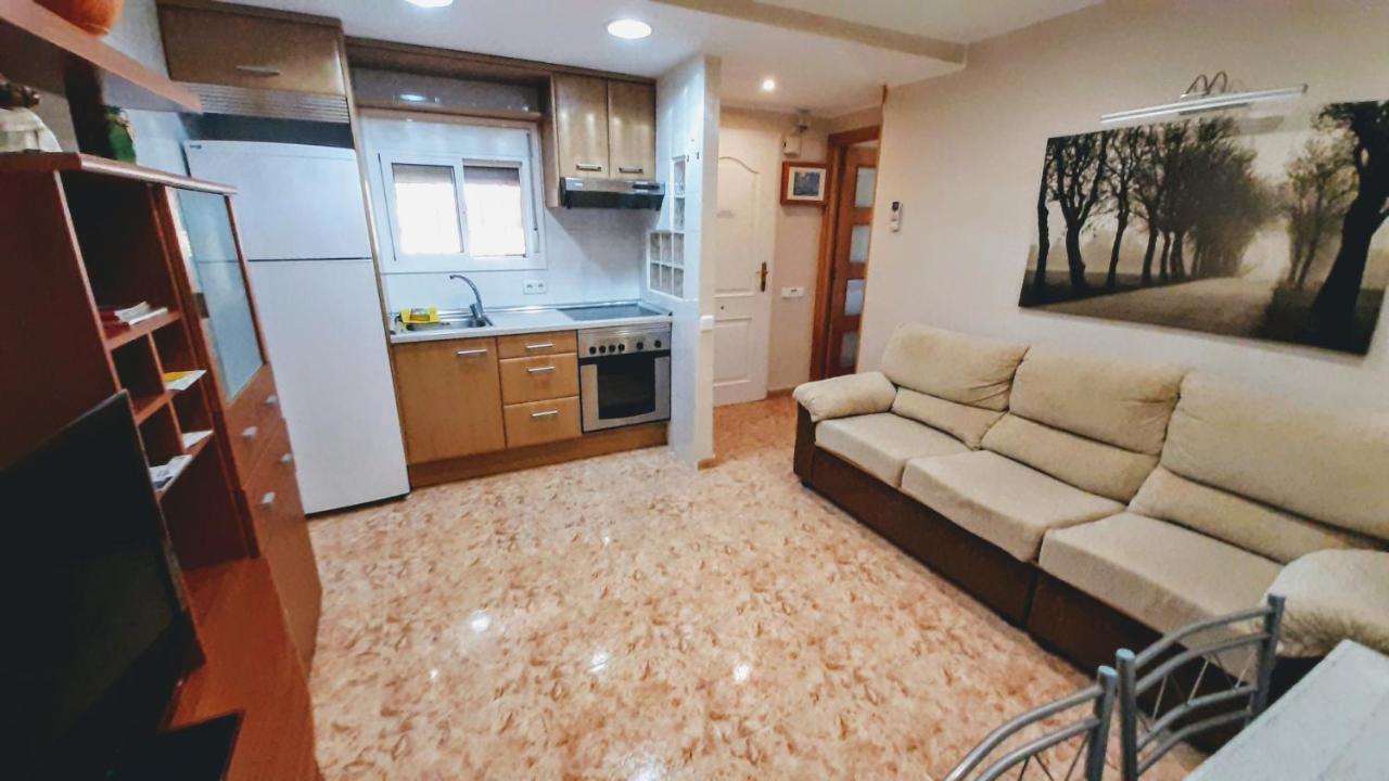 Chalet Vacacional Con Piscina Privada Y Barbacoa Tarragona Eksteriør billede