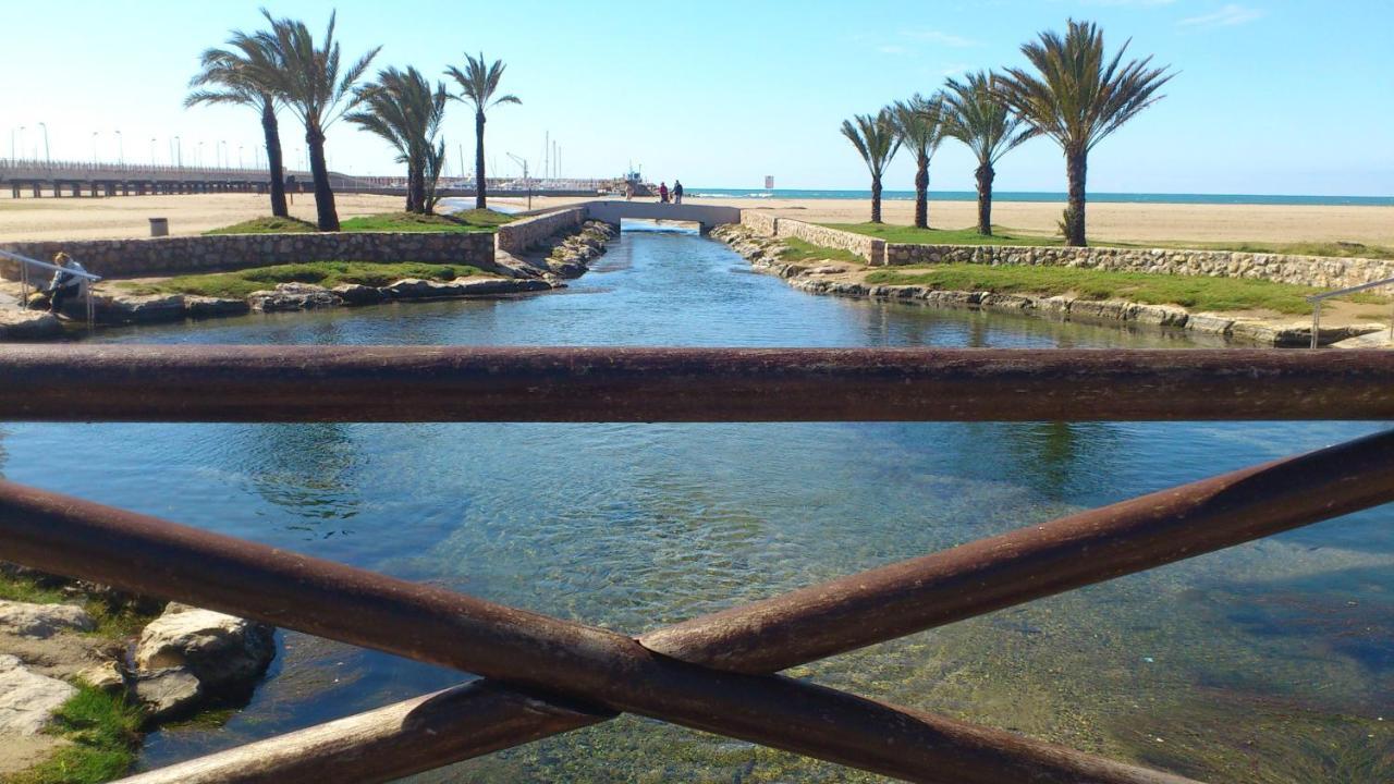Chalet Vacacional Con Piscina Privada Y Barbacoa Tarragona Eksteriør billede
